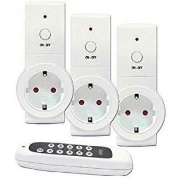 Efergy 4897037690061 Set de 3 Enchufes y 1 Control Remoto, 3500 W, 240 V, Blanco