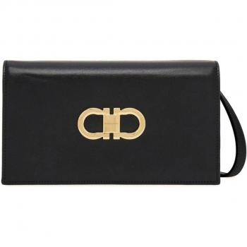 Ferragamo Women's Gancini Leather Wallet On Chain in Black | Size UNI | 218357