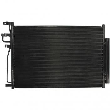 Condensador de aire acondicionado THERMOTEC KTT110589 con secador, dimensiones 672 x 448 mm, conexión de 16 mm