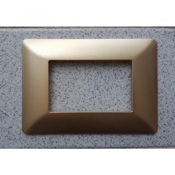 Placas de ABS para Serie Matix Bticino Compatibles 3, 4 y 6 Módulos Color Oro Satinado - 6 Foros