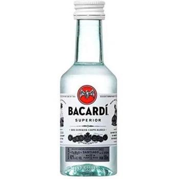 Miniatur.ron bacardi