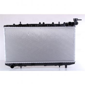 Radiador de refrigeración del motor NISSENS 62961 - Radiador de alta calidad, fabricado en aluminio y cobre, diseño optimizado para una mejor transferencia de calor, compatible con múltiples modelos de vehículos, fácil instalación y durabilidad gara