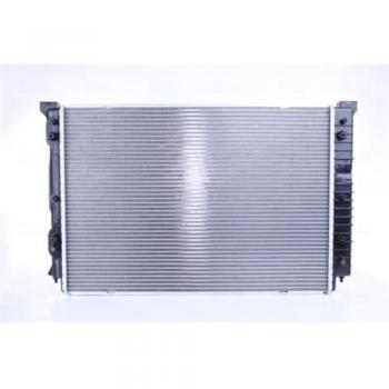 Radiador de refrigeración del motor Nissens 60329, compatible con vehículos, fabricado en aluminio y plástico, con alta eficiencia térmica, diseño optimizado para un mejor flujo de aire y fácil instalación