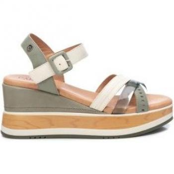 Sandalias de piel para mujer Carmela Modelo 160574 Color Verde