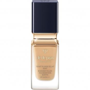 Clé de Peau Beauté Radiant Fluid Matte Foundation with SPF 20 - O40 Shade (35 ml)