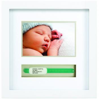Pearhead 86013 - Marco para fotografía y pulsera de nacimiento de bebé, color blanco