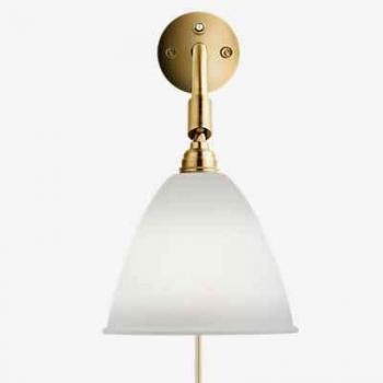 Aplique de pared Gubi Bestlite BL7, Ø 16 cm, blanco mate y latón, E14