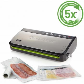 FoodSaver Máquina de vacío FFS005X con compartimiento de almacenamiento de rodillos y cortadores, función de pulso para alimentos frágiles, incluye accesorios y bolsas de vacío a juego