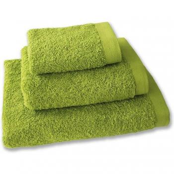 Toalla lisa 650 gramos Soft Cotton verde, 100% algodón, textura muy suave, de fácil absorción y secado