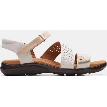 Sandalias planas de mujer en piel troquelada