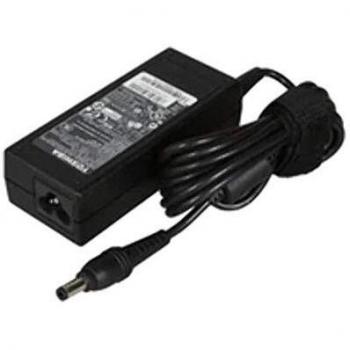 Toshiba V000180670 Interior 65W Negro Adaptador e inversor de Corriente - Fuente de alimentación