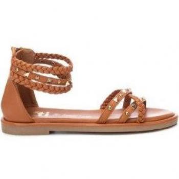 Sandalia de mujer Xti 142597 Camel con cremallera