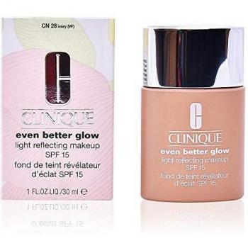 Clinique Even Better™ Glow Light Reflecting Makeup SPF 15, Shade CN 28 Ivory, 30 ml