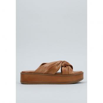 Sandalia de Plataforma Titan para mujer en color Camel, talla 41