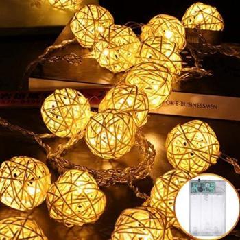 Uoging Cadena de luces LED con bolas de ratán, linternas, decoración para jardín, Navidad, fiesta, boda, interior y exterior, funciona con pilas, 5 m, 40 bombillas
