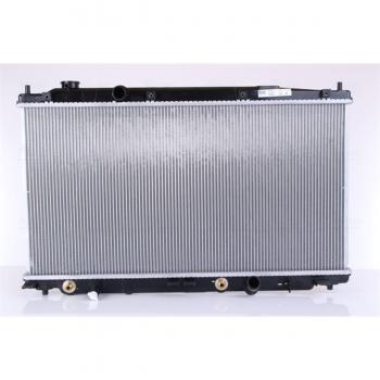Radiador NISSENS 681374 para refrigeración del motor, compatible con vehículos, fabricado en aluminio, diseño de alta eficiencia térmica, fácil instalación y durabilidad garantizada