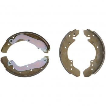 Juego de zapatas de freno LPR 07105 - Zapatas de freno para vehículos, incluye dos zapatas, fabricadas con materiales de alta calidad para un rendimiento óptimo, diseño específico para fácil instalación y compatibilidad con diversos modelos