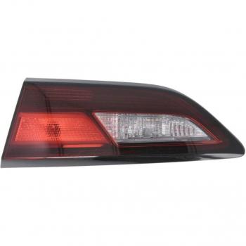 Luz trasera MAGNETI MARELLI 714081390205 - Piloto trasero, incluye tecnología LED, diseño compacto, fácil instalación, alta visibilidad y resistencia a la intemperie