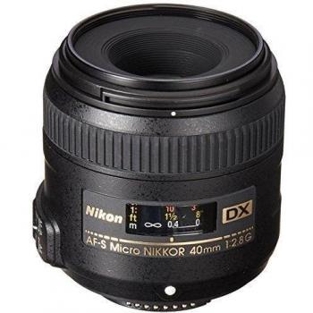 Nikon 40mm / F 2,8 G AF-S VR ED