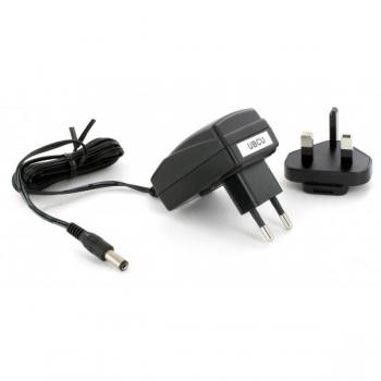 Adaptador cargador AC JAY UBCU - Adaptador de corriente, entrada 100-240V, salida USB-C 5V/3A, diseño compacto y ligero, compatible con dispositivos USB-C