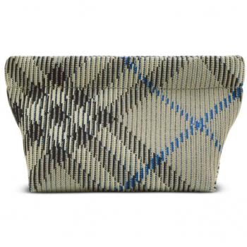 Burberry Women's Check Knitted Clutch in Beige | Size UNI | 8095462C1311