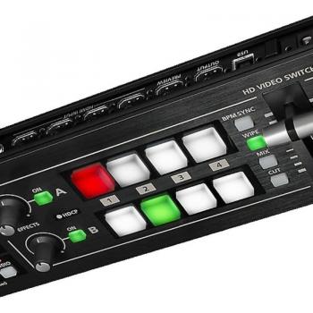 Roland V-1HDSTR Video 4 Camera Live Streaming Package