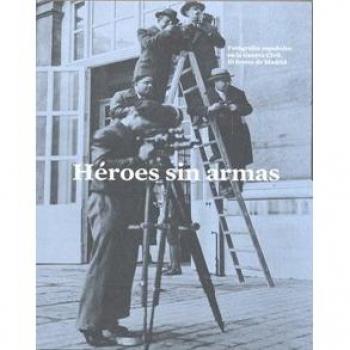 Heroes sin Armas
