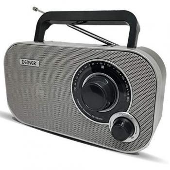 Radio Denver TR-51GREY con sintonización analógica FM. Se puede utilizar con corriente o pilas.