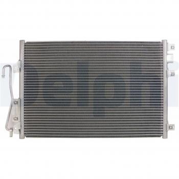 Condensador de aire acondicionado DELPHI TSP0225360, componente para sistemas de refrigeración automotriz, fabricado por Delphi, diseñado para optimizar el rendimiento del aire acondicionado en vehículos