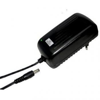 Alimentador Fijo 5Vdc 2Amp 10W Conector 5,5x2,1mm DCU