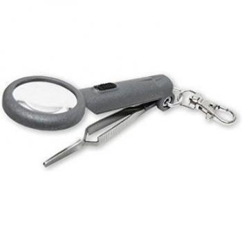 Carson OD-55 88 Fish 'n Grip Pro 4 compartimento de lupa con LED
