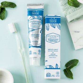 Pasta de dientes blanqueadora natural de menta 75 ml Officina Naturae