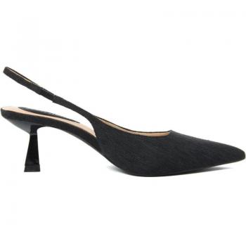 Sandalias de Mujer Fashion Attitude FAM9972 BLACK - Características: Diseño moderno, color negro, material sintético, plantilla acolchada, suela antideslizante, cierre ajustable