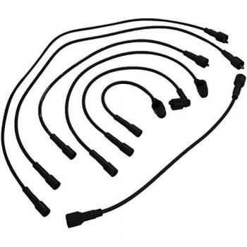Juego de cables de encendido NGK 0784 - Cables de encendido para motores, fabricados por NGK, modelo 0784, diseñados para proporcionar un rendimiento óptimo en la ignición del motor, con alta resistencia a
