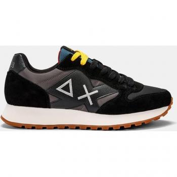 Zapatillas Jaki de hombre tipo running bajas con logotipo y suela acabado dentado