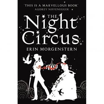 Circo Nocturno - Edición en Rústica de Erin Morgenstern con Elementos de Magia Vintage