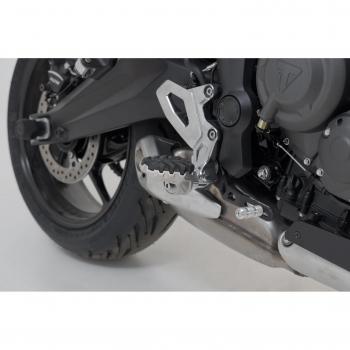 Kit de reposapies EVO ajustables SW-Motech para Triumph Tiger 660 (21-)