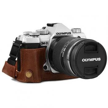 Funda Media de Cuero Genuino MegaGear MG1865 para Cámara Olympus OM-D E-M5 Mark III - Marrón