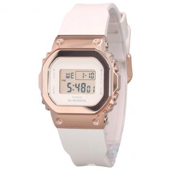 Casio G-Shock Women's Digital Quartz Watch with Pink Gold Ion Plated Bezel and Resin Strap, Model GM-S5600UPG-4, 200M Water Resistance