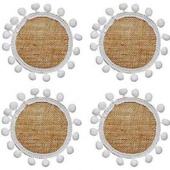 KitchenCraft Natural Elements Set de 4 Accesorios de Mesa de Arpillera con Pompones