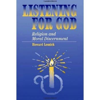 Escuchando a Dios: Discernimiento Religioso y Moral (Edición en Tapa Blanda)