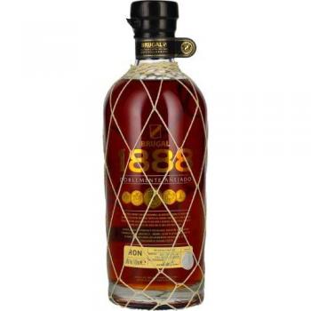 Ron Brugal Maestro Reserva - Ron de República Dominicana, envejecido en barricas de roble, sabor suave y afrutado, notas de vainilla y caramelo, 40% ABV