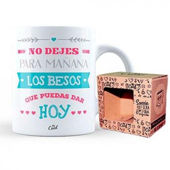 Mr Cool Taza 33 cl en Caja Regalo con Mensaje No Dejes para Mañana Los Besos Que Puedas Dar Hoy, Cerámica, Multicolor, 15x10x5 cm