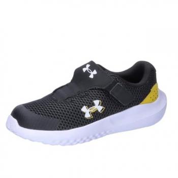 Zapatillas de Running para Bebé-Niños Under Armour Surge 4 AC, color Negro/Taxi/Blanco, tamaño 16.0 cm