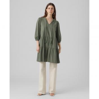 Vero Moda - Vestido holgado corto con diseño ligero, ajuste relajado, manga corta, escote redondo y tejido suave