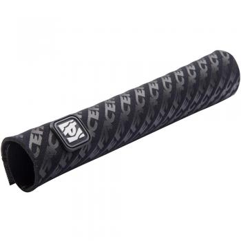 Race Face Chain Stay Pad – Protector de Cadena Negro Talla Oversize 100 – 130 mm