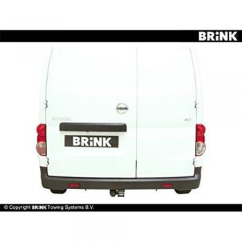 Enganche de remolque desmontable Brink 507600, con capacidad de carga de hasta 2.500 kg, sistema de instalación rápida y sin necesidad de herramientas adicionales, compatible con vehículos específicos según modelo y año, incluye kit eléctrico para 