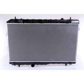 Radiador de refrigeración del motor NISSENS 66680, compatible con vehículos, fabricado en aluminio y plástico, diseño optimizado para un mejor flujo de aire, capacidad de enfriamiento eficiente, fácil instalación y ajuste preciso