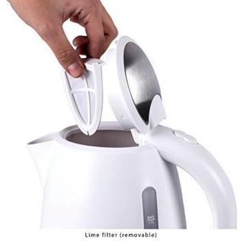 Hervidor de agua eléctrico Clatronic WK 3691, capacidad 1,7 litros, estilo vintage blanco