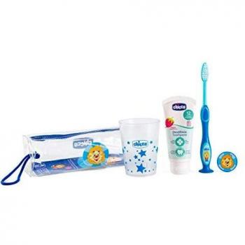 Chicco - Set cepillo de viaje: cepillo d edientes + pasta + estuche + vaso, color azul